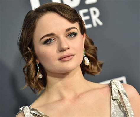 Joey King Measurements: Height, Weight & More